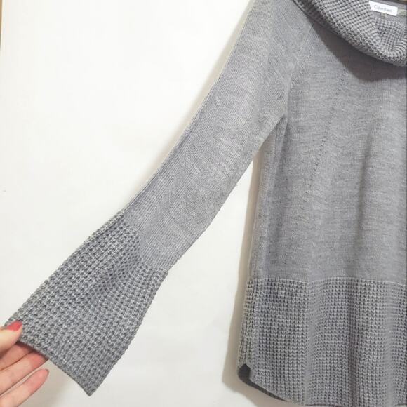 Calvin Klein | Slouchy Cowl Neck Mixed Knit Minibell Sleeve Sweater - Picture 3 of 10